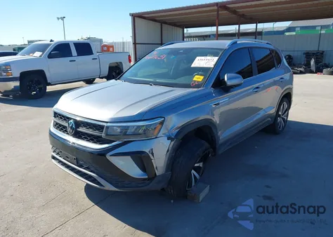 2023 Volkswagen Taos 1.5T Se z USA, uszkodzony, nr VIN 3VVSX7B28PM333549